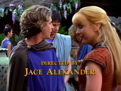 extant_XenaWarriorPrincess_1x13-AthensCityAcademyOfThePerformingBards_0537
