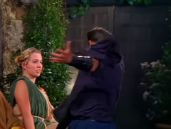 extant_XenaWarriorPrincess_1x13-AthensCityAcademyOfThePerformingBards_0545