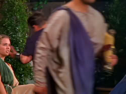extant_XenaWarriorPrincess_1x13-AthensCityAcademyOfThePerformingBards_0546