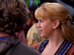 extant_XenaWarriorPrincess_1x13-AthensCityAcademyOfThePerformingBards_0551