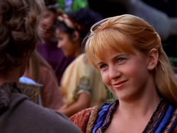 extant_XenaWarriorPrincess_1x13-AthensCityAcademyOfThePerformingBards_0578