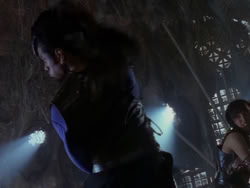 extant_XenaWarriorPrincess_1x13-AthensCityAcademyOfThePerformingBards_0644