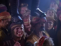 extant_XenaWarriorPrincess_1x13-AthensCityAcademyOfThePerformingBards_0664