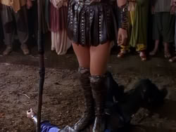 extant_XenaWarriorPrincess_1x13-AthensCityAcademyOfThePerformingBards_0701