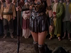 extant_XenaWarriorPrincess_1x13-AthensCityAcademyOfThePerformingBards_0702