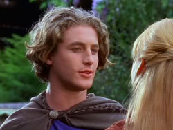 extant_XenaWarriorPrincess_1x13-AthensCityAcademyOfThePerformingBards_0740