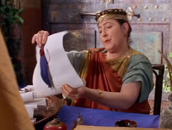 extant_XenaWarriorPrincess_1x13-AthensCityAcademyOfThePerformingBards_0778