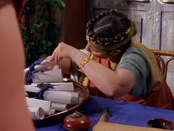 extant_XenaWarriorPrincess_1x13-AthensCityAcademyOfThePerformingBards_0815