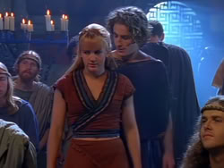 extant_XenaWarriorPrincess_1x13-AthensCityAcademyOfThePerformingBards_0900