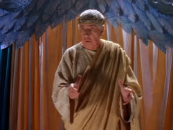 extant_XenaWarriorPrincess_1x13-AthensCityAcademyOfThePerformingBards_0913