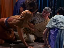 extant_XenaWarriorPrincess_1x13-AthensCityAcademyOfThePerformingBards_0977