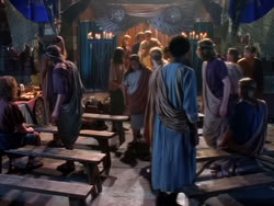 extant_XenaWarriorPrincess_1x13-AthensCityAcademyOfThePerformingBards_0989