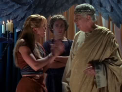 extant_XenaWarriorPrincess_1x13-AthensCityAcademyOfThePerformingBards_1006