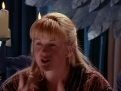 extant_XenaWarriorPrincess_1x13-AthensCityAcademyOfThePerformingBards_1011
