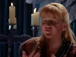 extant_XenaWarriorPrincess_1x13-AthensCityAcademyOfThePerformingBards_1023