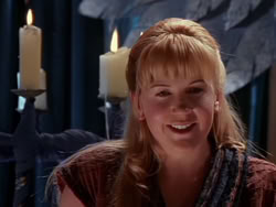 extant_XenaWarriorPrincess_1x13-AthensCityAcademyOfThePerformingBards_1024
