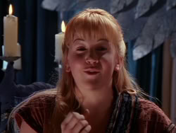 extant_XenaWarriorPrincess_1x13-AthensCityAcademyOfThePerformingBards_1028