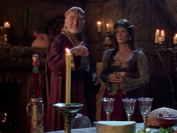 extant_XenaWarriorPrincess_1x13-AthensCityAcademyOfThePerformingBards_1036