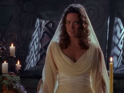 extant_XenaWarriorPrincess_1x13-AthensCityAcademyOfThePerformingBards_1039