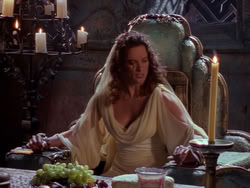 extant_XenaWarriorPrincess_1x13-AthensCityAcademyOfThePerformingBards_1056