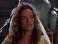 extant_XenaWarriorPrincess_1x13-AthensCityAcademyOfThePerformingBards_1061