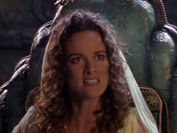 extant_XenaWarriorPrincess_1x13-AthensCityAcademyOfThePerformingBards_1063