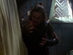 extant_XenaWarriorPrincess_1x13-AthensCityAcademyOfThePerformingBards_1099