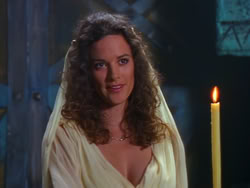 extant_XenaWarriorPrincess_1x13-AthensCityAcademyOfThePerformingBards_1105