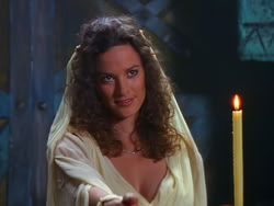 extant_XenaWarriorPrincess_1x13-AthensCityAcademyOfThePerformingBards_1106