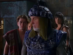 extant_XenaWarriorPrincess_1x13-AthensCityAcademyOfThePerformingBards_1109