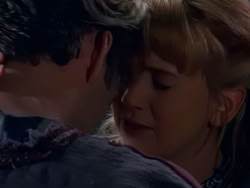 extant_XenaWarriorPrincess_1x13-AthensCityAcademyOfThePerformingBards_1164