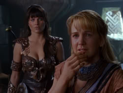 extant_XenaWarriorPrincess_1x13-AthensCityAcademyOfThePerformingBards_1179