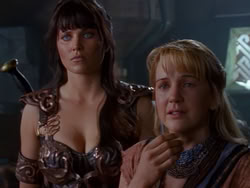 extant_XenaWarriorPrincess_1x13-AthensCityAcademyOfThePerformingBards_1182