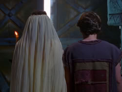 extant_XenaWarriorPrincess_1x13-AthensCityAcademyOfThePerformingBards_1188