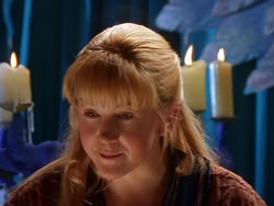 extant_XenaWarriorPrincess_1x13-AthensCityAcademyOfThePerformingBards_1232