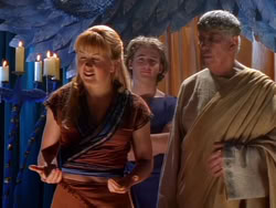 extant_XenaWarriorPrincess_1x13-AthensCityAcademyOfThePerformingBards_1238