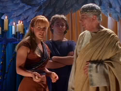 extant_XenaWarriorPrincess_1x13-AthensCityAcademyOfThePerformingBards_1249