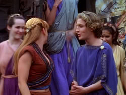 extant_XenaWarriorPrincess_1x13-AthensCityAcademyOfThePerformingBards_1280
