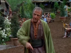 extant_XenaWarriorPrincess_1x13-AthensCityAcademyOfThePerformingBards_1286