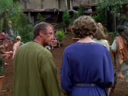 extant_XenaWarriorPrincess_1x13-AthensCityAcademyOfThePerformingBards_1295