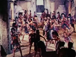 extant_XenaWarriorPrincess_1x13-AthensCityAcademyOfThePerformingBards_1313