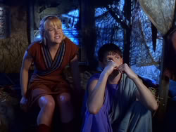extant_XenaWarriorPrincess_1x13-AthensCityAcademyOfThePerformingBards_1360