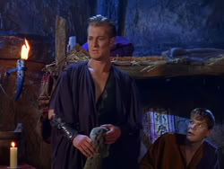 extant_XenaWarriorPrincess_1x13-AthensCityAcademyOfThePerformingBards_1364