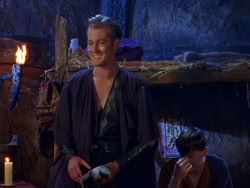 extant_XenaWarriorPrincess_1x13-AthensCityAcademyOfThePerformingBards_1373