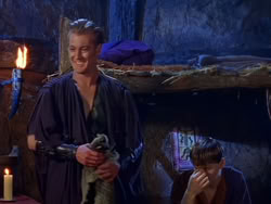 extant_XenaWarriorPrincess_1x13-AthensCityAcademyOfThePerformingBards_1374