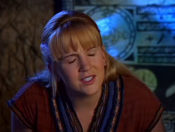 extant_XenaWarriorPrincess_1x13-AthensCityAcademyOfThePerformingBards_1379