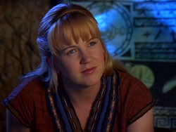 extant_XenaWarriorPrincess_1x13-AthensCityAcademyOfThePerformingBards_1399