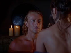 extant_XenaWarriorPrincess_1x13-AthensCityAcademyOfThePerformingBards_1452