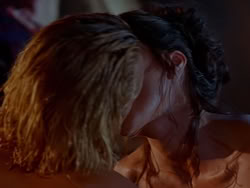 extant_XenaWarriorPrincess_1x13-AthensCityAcademyOfThePerformingBards_1468