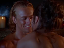 extant_XenaWarriorPrincess_1x13-AthensCityAcademyOfThePerformingBards_1489